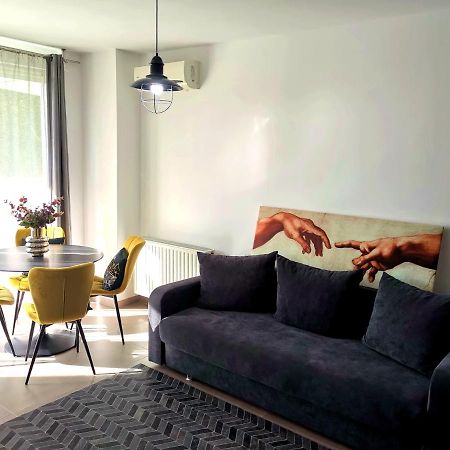 Caraway Apartment Oradea Εξωτερικό φωτογραφία