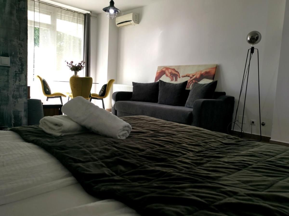 Caraway Apartment Oradea Εξωτερικό φωτογραφία