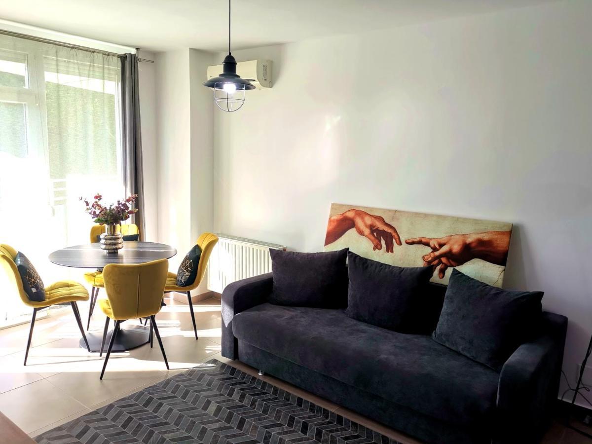 Caraway Apartment Oradea Εξωτερικό φωτογραφία