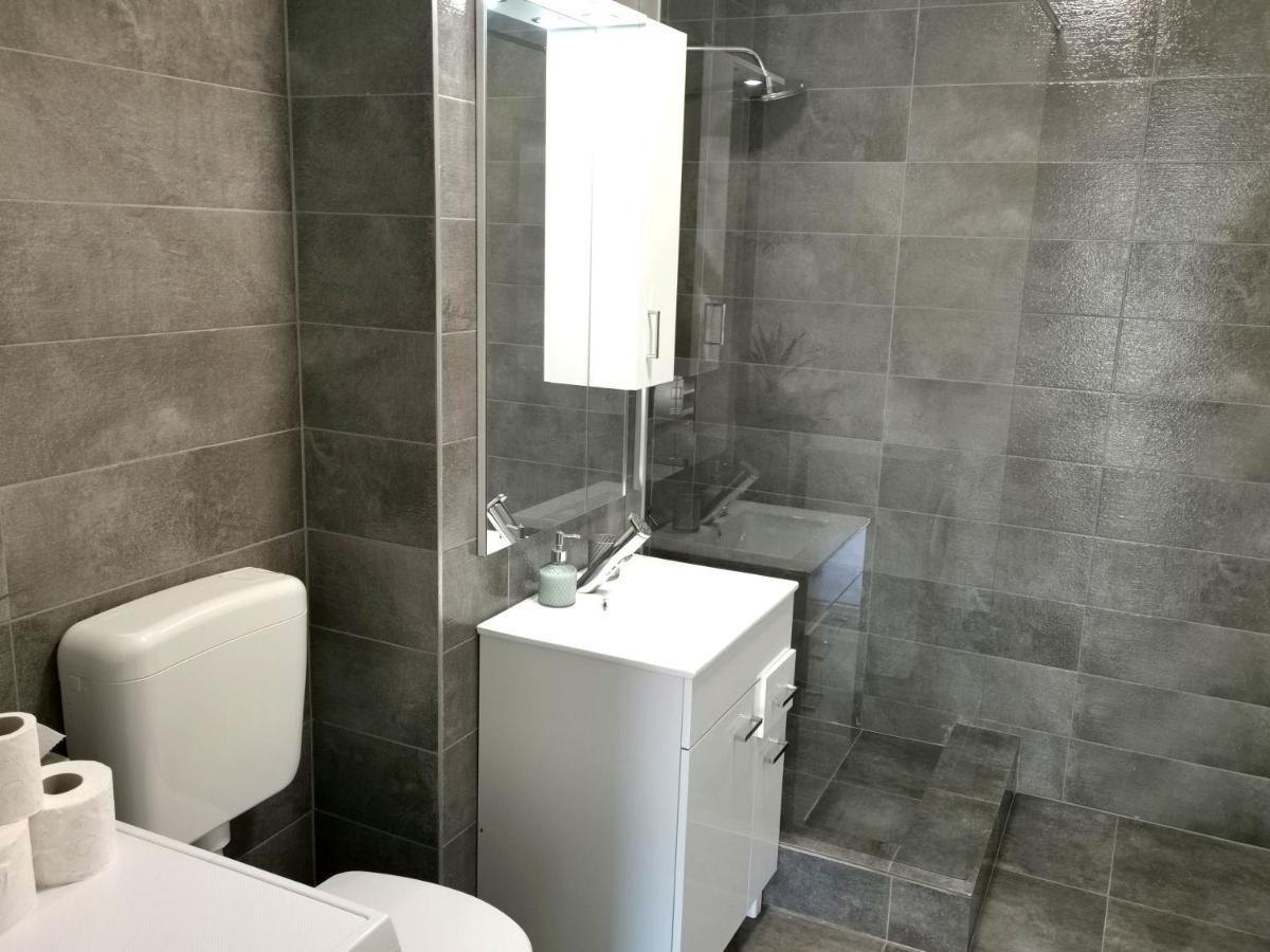 Caraway Apartment Oradea Εξωτερικό φωτογραφία